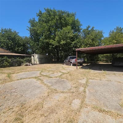 1313 E Robert Street, Fort Worth TX 76104 - Photo 3