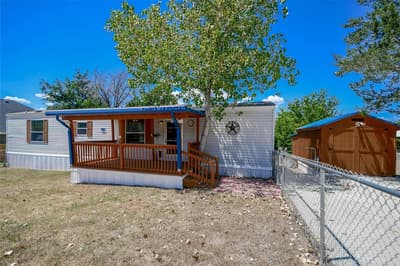 912 Pease River Drive, Granbury TX 76048 - Photo 5