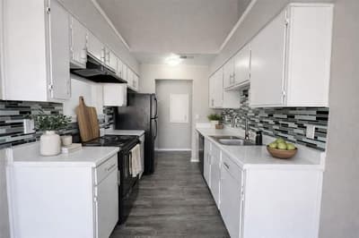 1122 Millview Drive # 303, Arlington TX 76012 - Photo 4