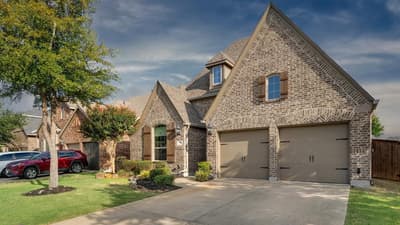 124 Village Creek Drive, McKinney TX 75071