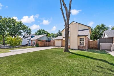 4640 Waterway Drive N, Fort Worth TX 76137 - Photo 2