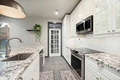 1624 Highdale Court, Flower Mound TX 75028 - Photo 4