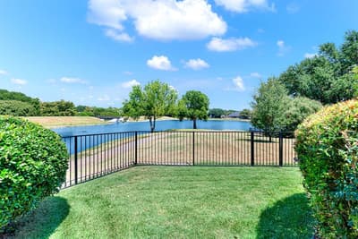 5221 MARINERS Drive, Plano TX 75093 - Photo 4