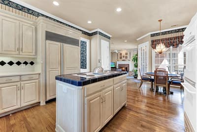 5404 GLENSHIRE Drive, Plano TX 75093 - Photo 5