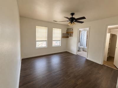 711 Kerley Street, Denton TX 76205 - Photo 2
