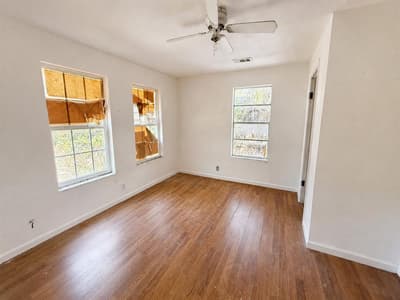 711 Kerley Street, Denton TX 76205 - Photo 3