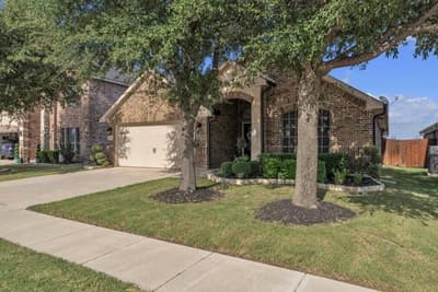 4013 Hunter Peak Road, Fort Worth TX 76262 - Photo 2