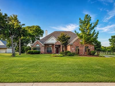 7517 Rodeo Drive, Denton TX 76208 - Photo 2