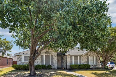 7100 Longo Drive, The Colony TX 75056 - Photo 2