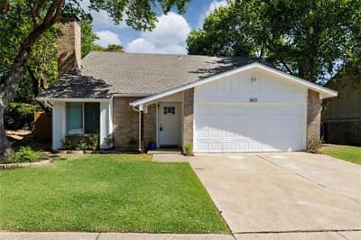 3615 Ravenhill Lane, Arlington TX 76016 - Photo 2