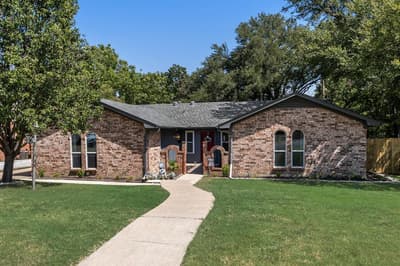4825 Barnett Street, Fort Worth TX 76103 - Photo 4