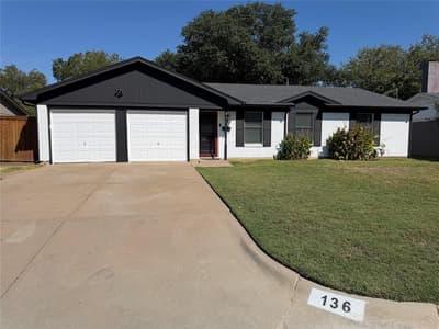 136 Jill Ann Drive, Burleson TX 76028