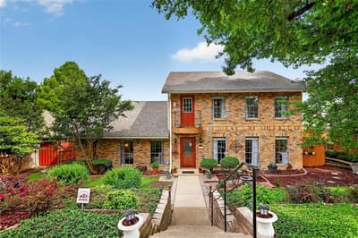8261 Club Meadows Drive, Dallas TX 75243 - Photo 2