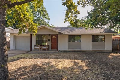2906 Harvard Street N, Irving TX 75062 - Photo 4