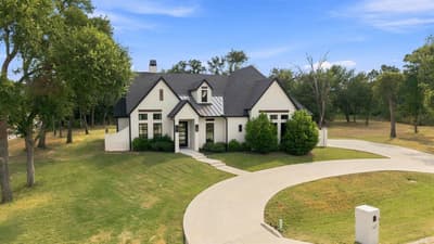 509 Durbin Court, Runaway Bay TX 76426 - Photo 3