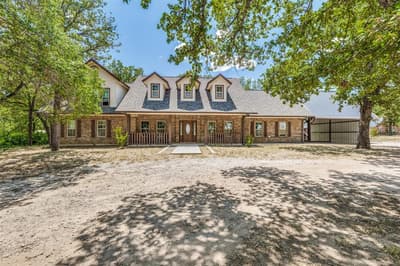 2865 J E Woody Road, Springtown TX 76082
