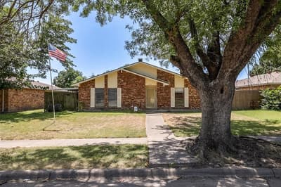2617 Roman Way, Garland TX 75040 - Photo 2