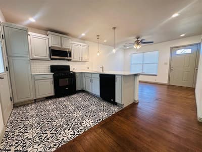 4404 Harwen Terrace, Fort Worth TX 76133 - Photo 3