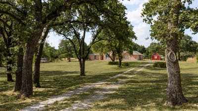 4201 E Bankhead Highway, Weatherford TX 76087