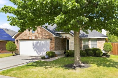546 Laurel Lane, Fate TX 75087 - Photo 2