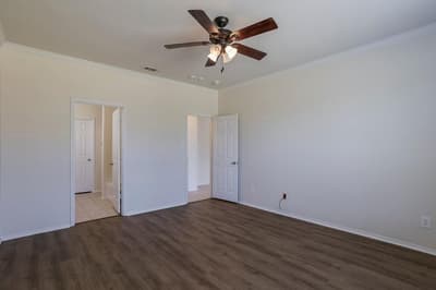 807 Bastrop Drive, Arlington TX 76002 - Photo 5