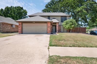 5600 Fox Hunt Drive, Arlington TX 76017 - Photo 4