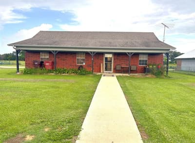 1020 Morgan Lane, Blossom TX 75416