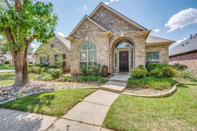 8019 Navisota Drive, Lantana TX 76226 - Photo 3