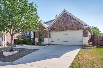 443 Brighton Street, Roanoke TX 76262 - Photo 2