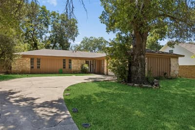 6153 Walla Avenue, Fort Worth TX 76133 - Photo 2
