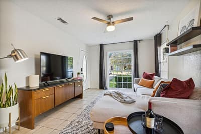 2435 W 10th Street, Dallas TX 75211 - Photo 5