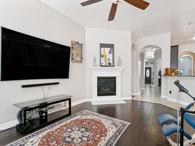 4112 Bonita Avenue, Denton TX 76210 - Photo 2
