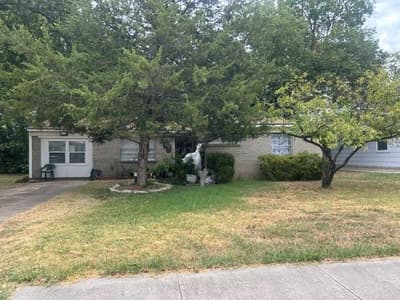 4430 Scottsdale Drive, Mesquite TX 75150 - Photo 2
