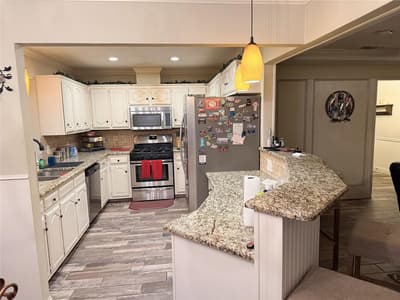 913 Francis Street, Lancaster TX 75146 - Photo 2