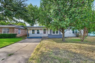 906 Euclid Street, Cleburne TX 76033