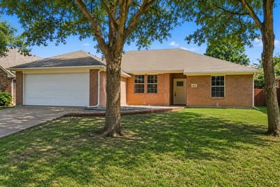 5424 Appalachian Way, Fort Worth TX 76123
