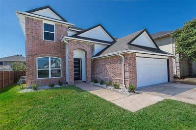 1704 Brookarbor Court, Arlington TX 76018 - Photo 2