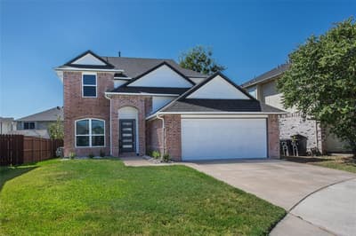 1704 Brookarbor Court, Arlington TX 76018 - Photo 3