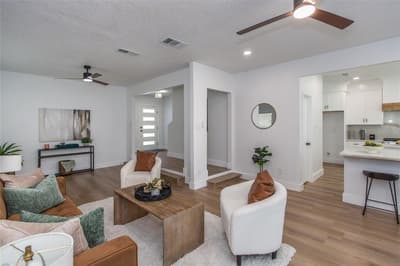 1704 Brookarbor Court, Arlington TX 76018 - Photo 4