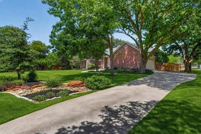 225 Shady Hill Lane, Double Oak TX 75077 - Photo 4