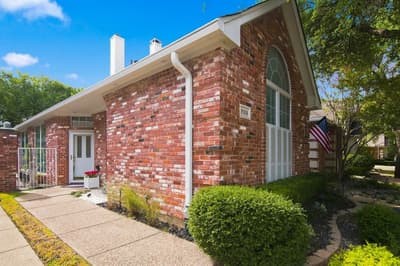 528 Chateau Trail, Arlington TX 76012 - Photo 3