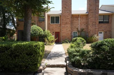 2276 Colony Court, Dallas TX 75235