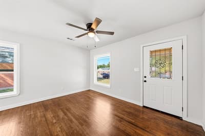 3631 Idaho Avenue, Dallas TX 75216 - Photo 2