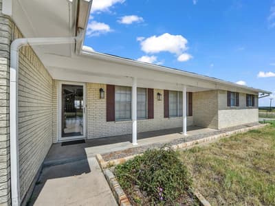 5108 Woodard Avenue, Cleburne TX 76033 - Photo 5