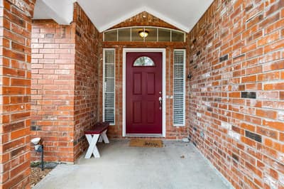 1025 Oak Hollow Lane, Combine TX 75159 - Photo 4