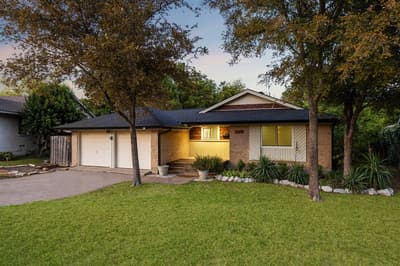 8938 Angleton Place, Dallas TX 75243 - Photo 2