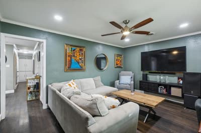8938 Angleton Place, Dallas TX 75243 - Photo 3