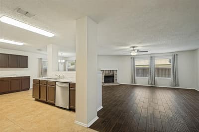 7612 Mosspoint Court, Denton TX 76210 - Photo 5
