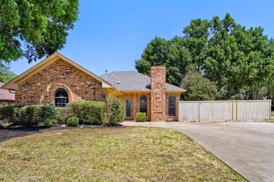 2212 Oak Bluff Drive, Flower Mound TX 75028