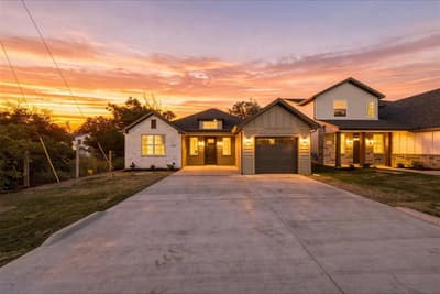 5559 Mercedes Circle, Granbury TX 76048 - Photo 2
